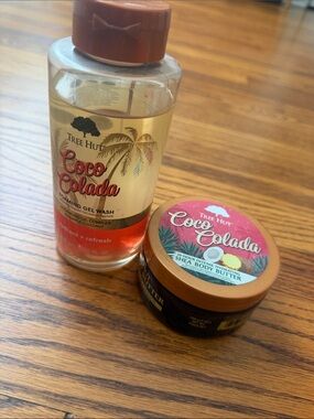 Coco Colada Body Wash & Shea Butter - Pink/Peach Accents